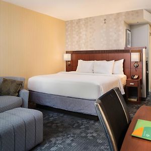 King Room Hearing Accessible